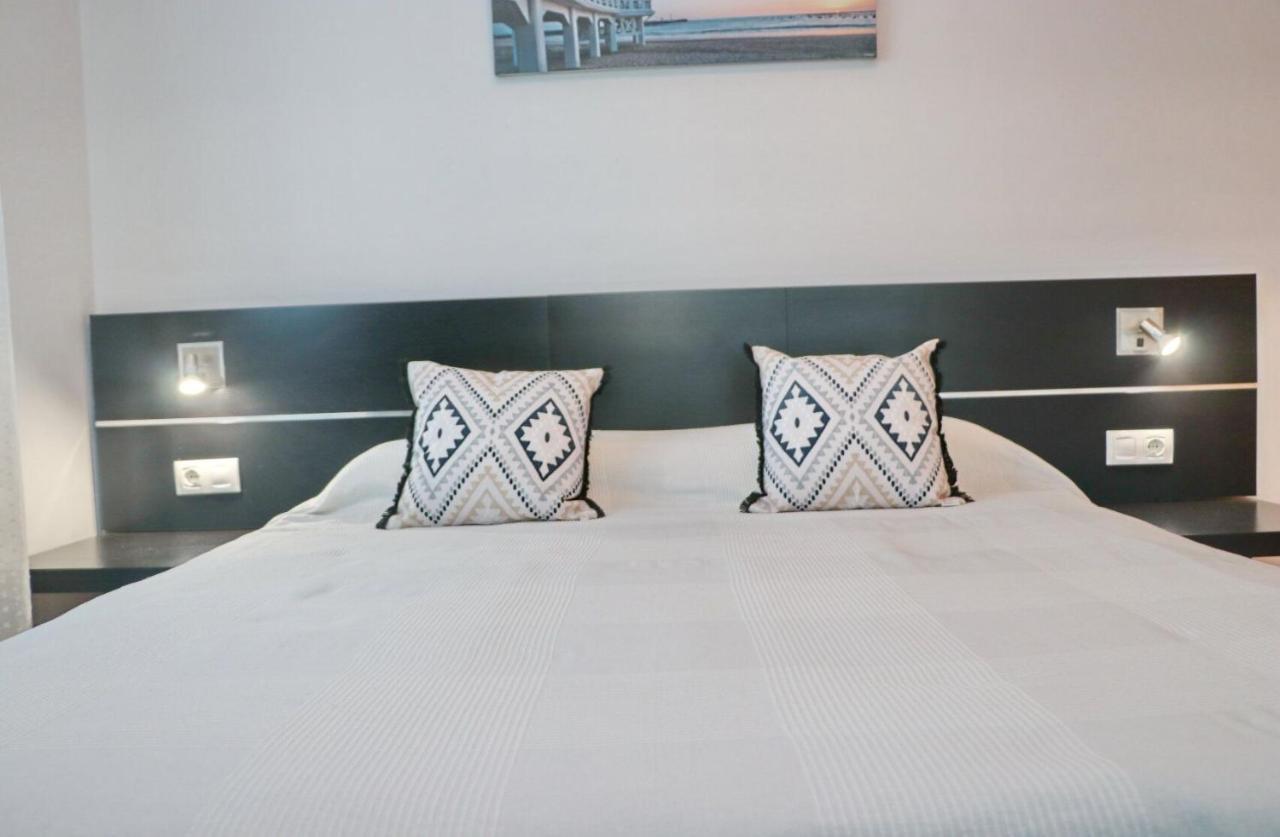 Apartamento Bateles 콘일데라프론테라 외부 사진